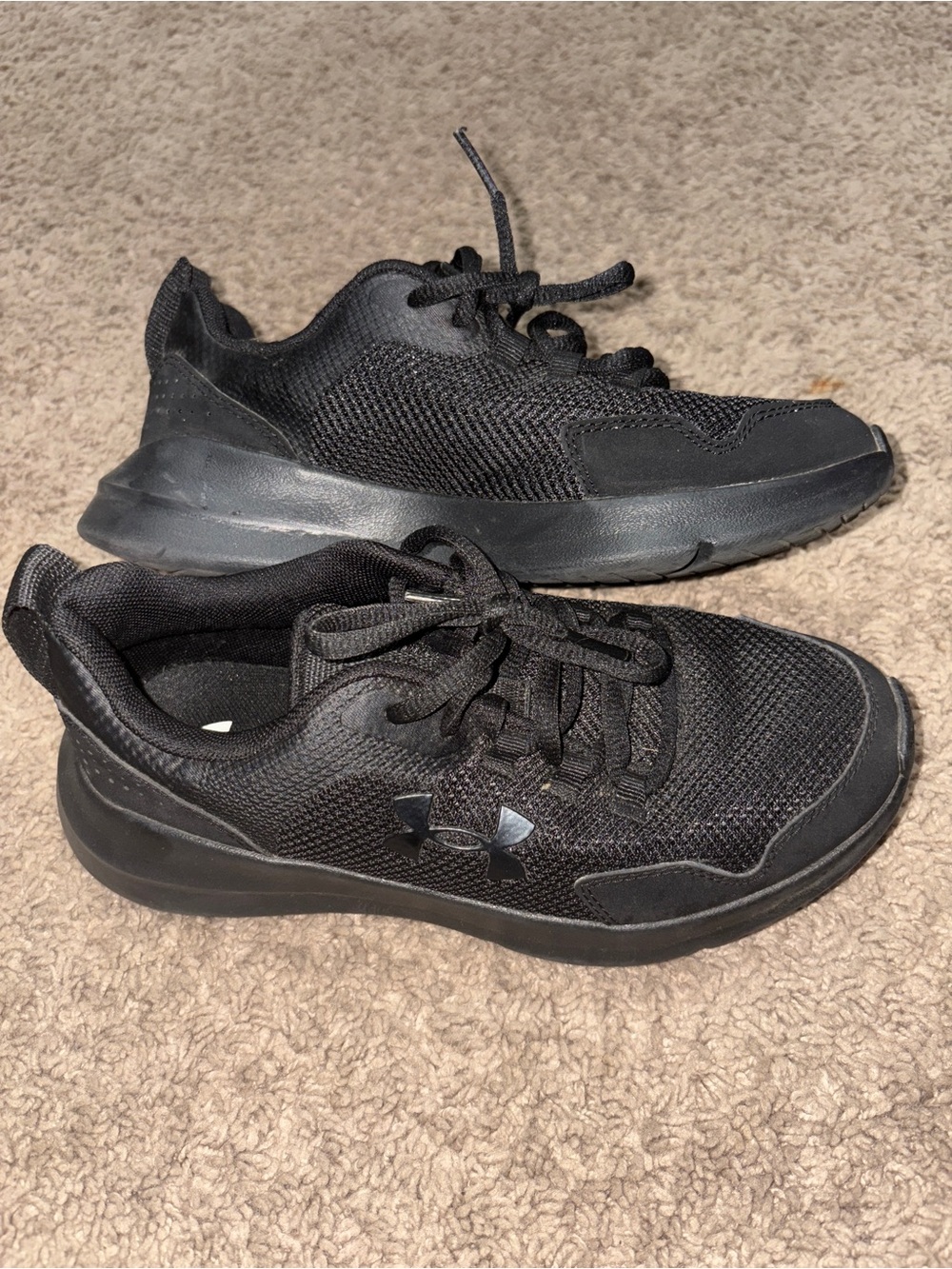 Under Armour Kids Black Lightweight Mesh Sneakers
